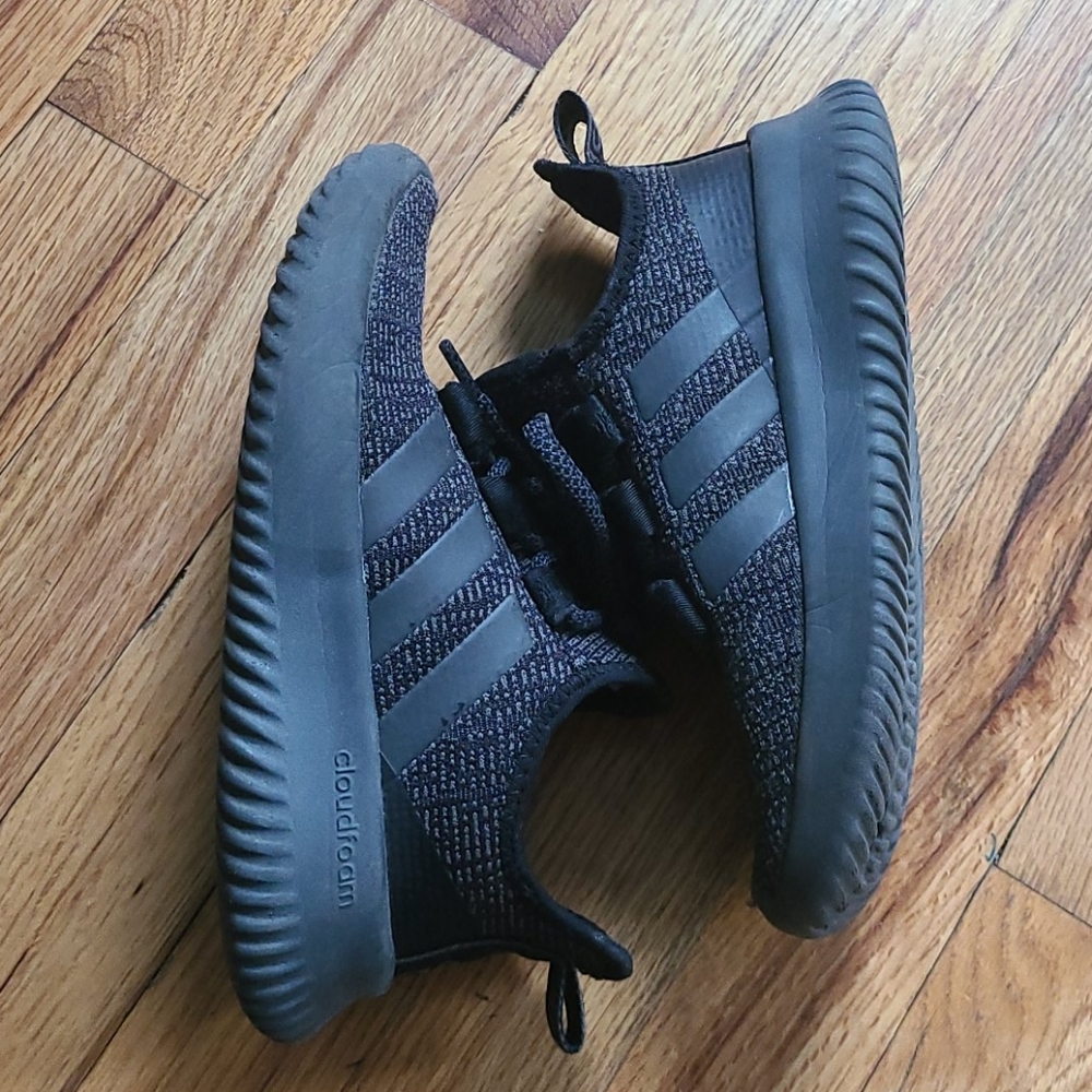 Little Boy's Adidas Kaptir Sneakers 👟 💙